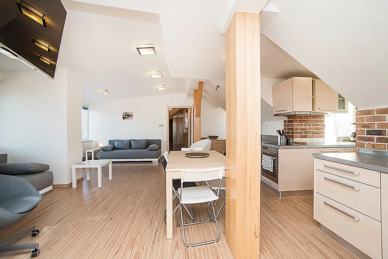 Castle View Apartment With 3 Balconies Ideal For Groups By Easybnb Praga 0*,  Repubblica Ceca
